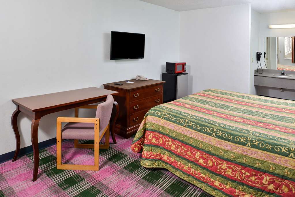 Indy Southwestern Inn-South Indianápolis Habitación foto
