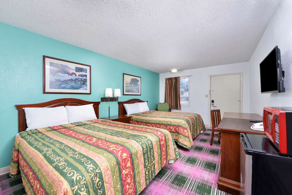 Indy Southwestern Inn-South Indianápolis Habitación foto