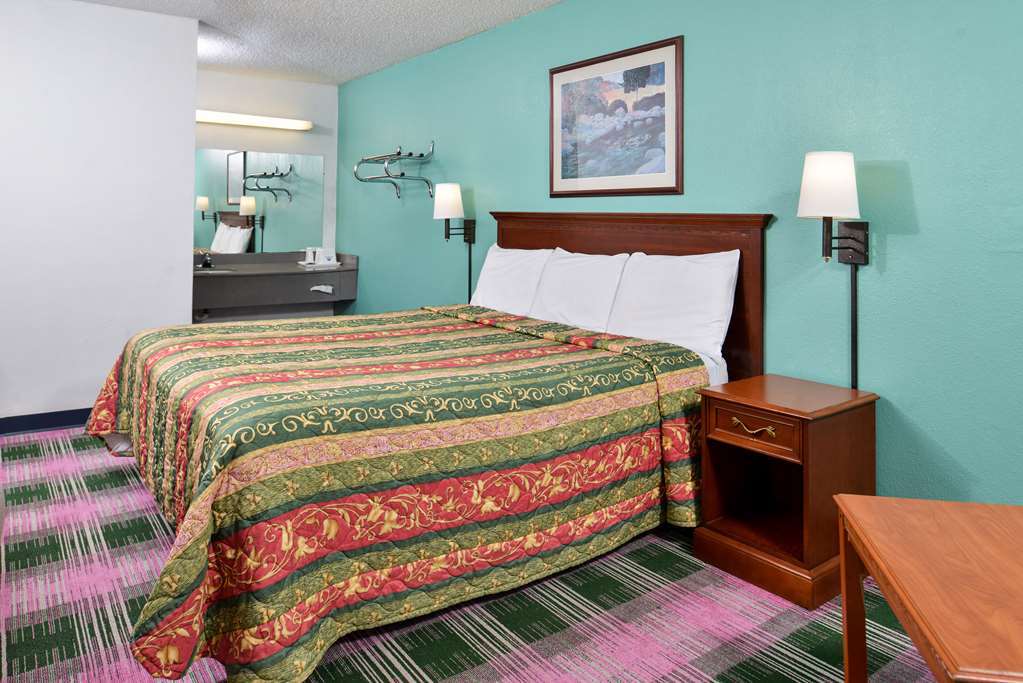 Indy Southwestern Inn-South Indianápolis Habitación foto