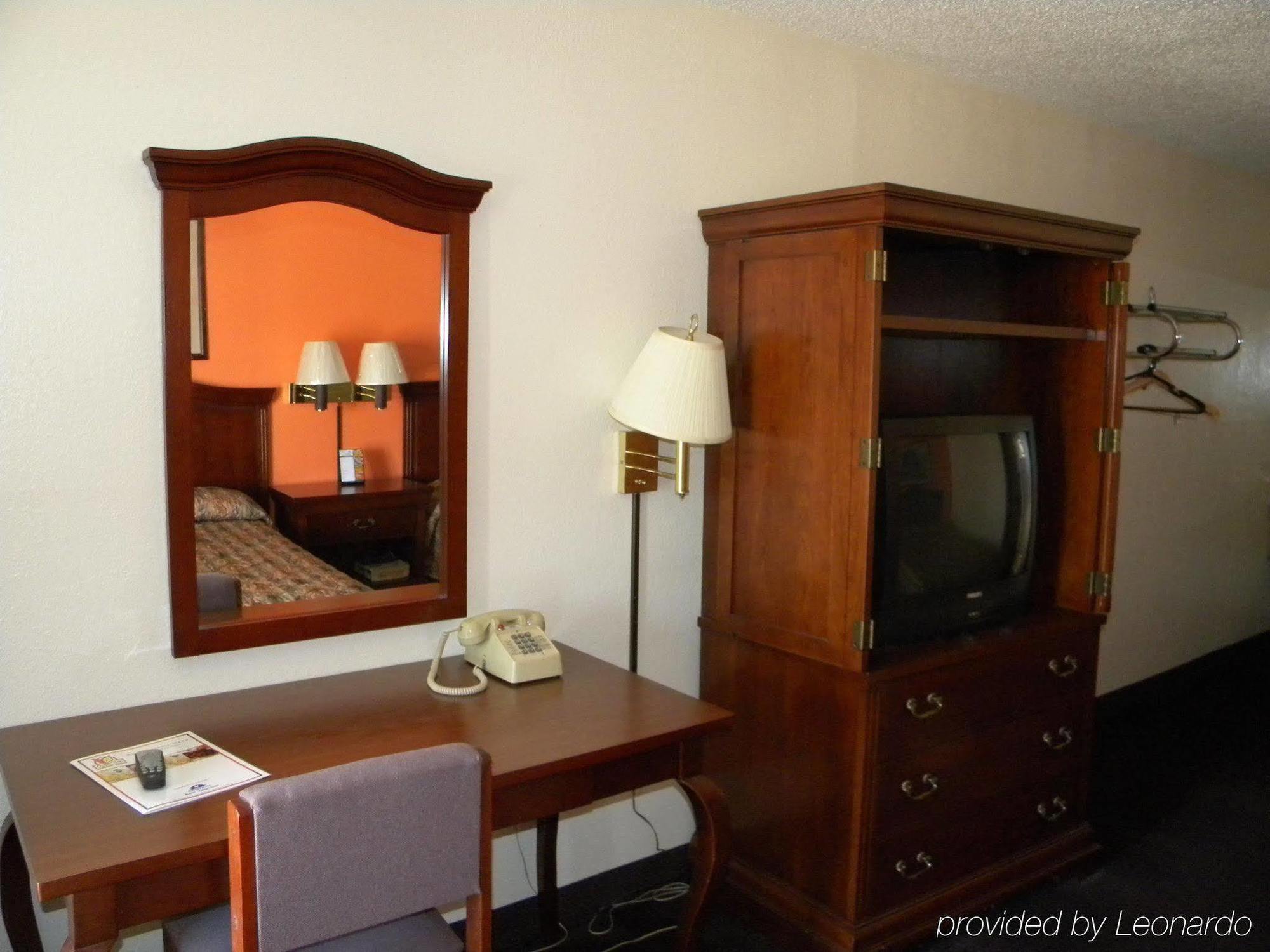 Indy Southwestern Inn-South Indianápolis Habitación foto